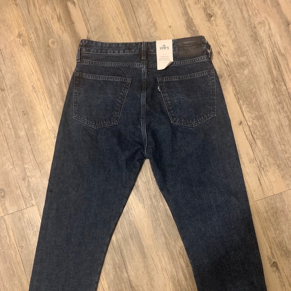 Levi’s Women’s Made & Crafted Two Tone Jeans - Picture 4 of 5